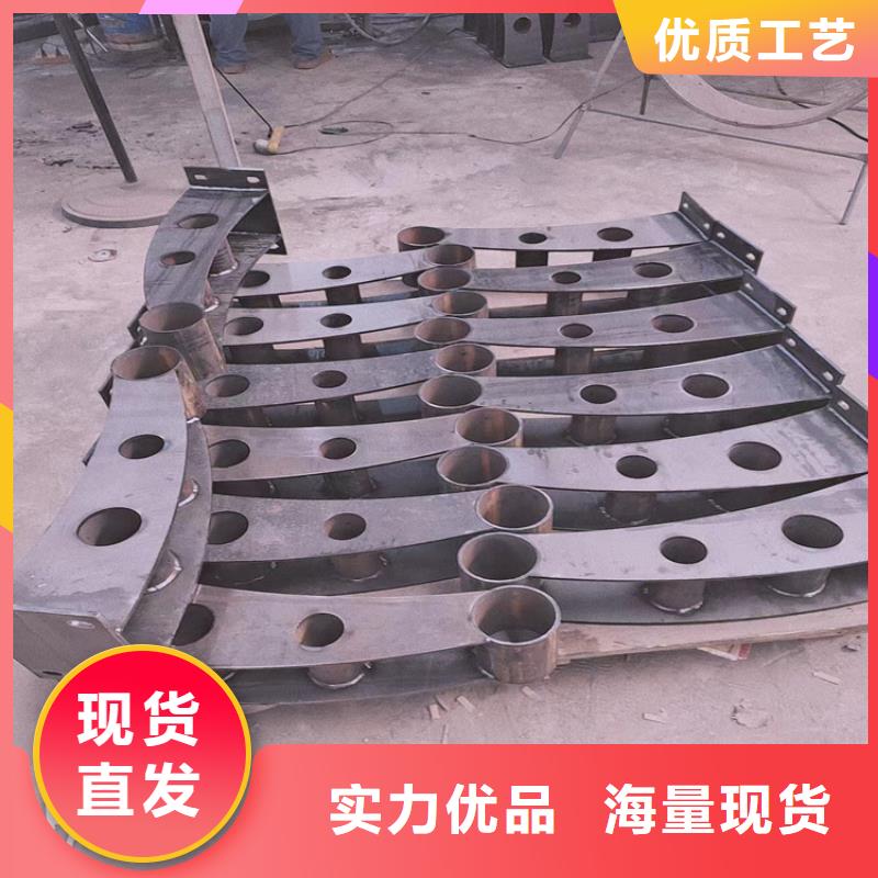 热销：徐州不锈钢喷塑白钢防撞护栏厂家