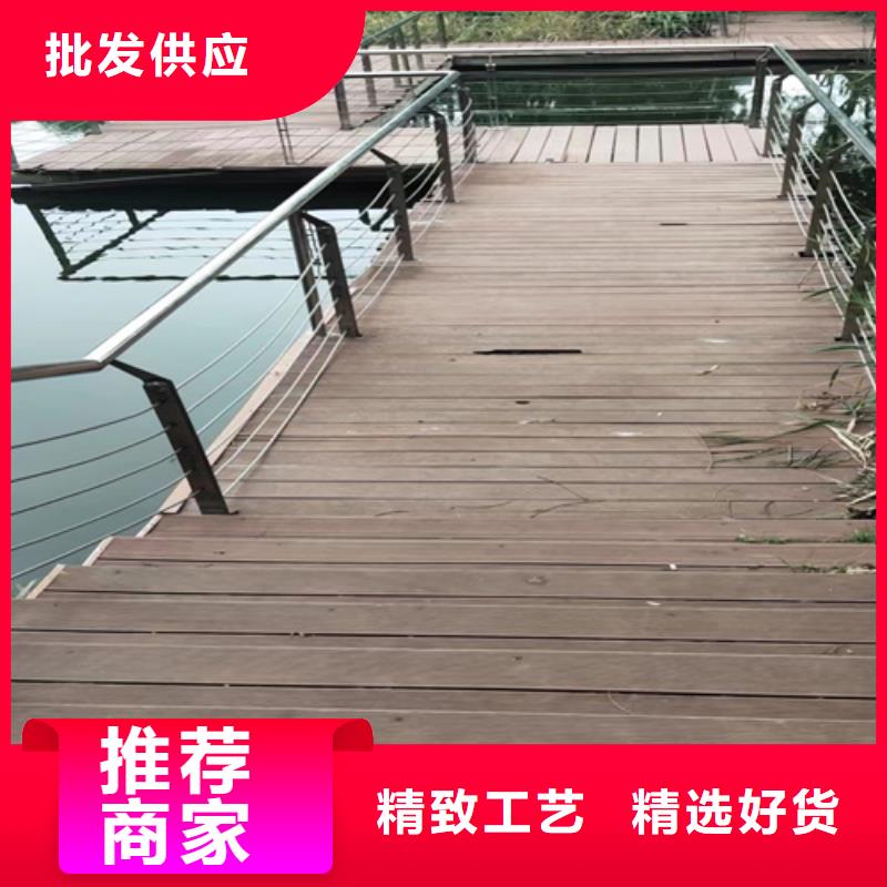 迪庆高铁防护护栏定做_宏达友源金属制品有限公司