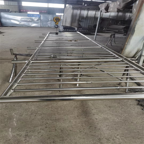 汉中专业销售不锈钢桥梁护栏定制厂家-保量