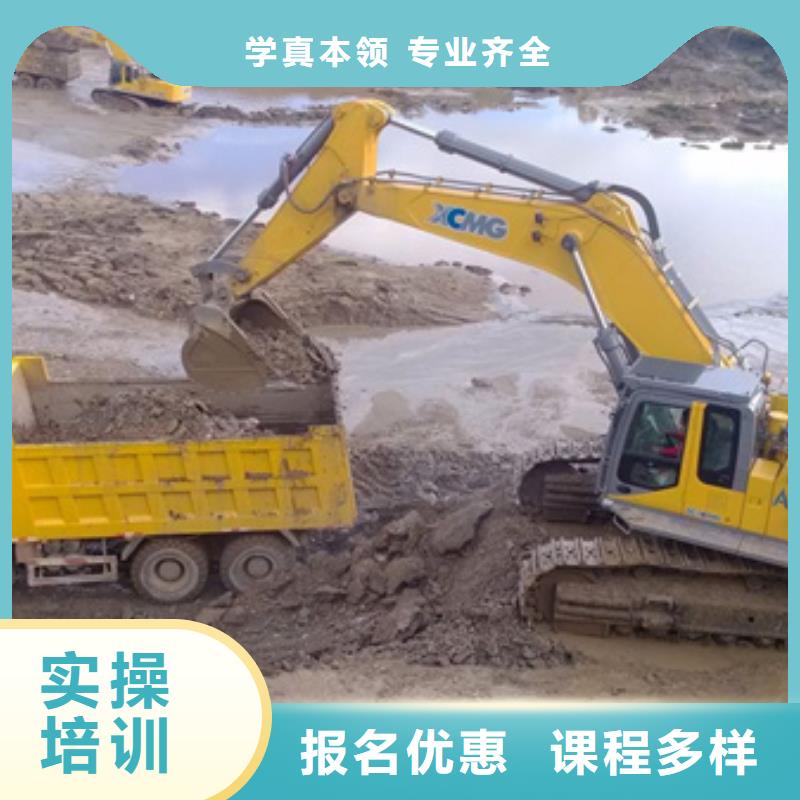 沧州市海兴优秀的挖掘机挖铙机学校|教学实力雄厚校园优美