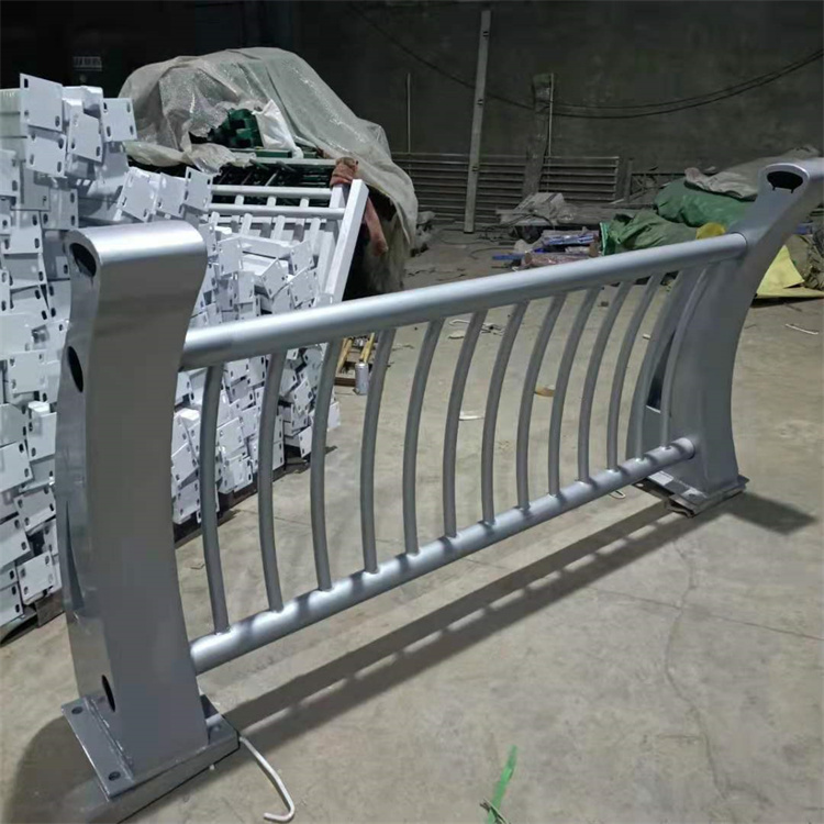 不锈钢桥梁栏杆生产基地全新升级品质保障
