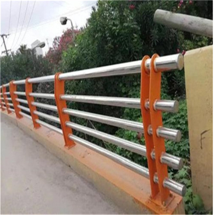 桥梁处防撞护栏钢板异性栏杆加工市场报价