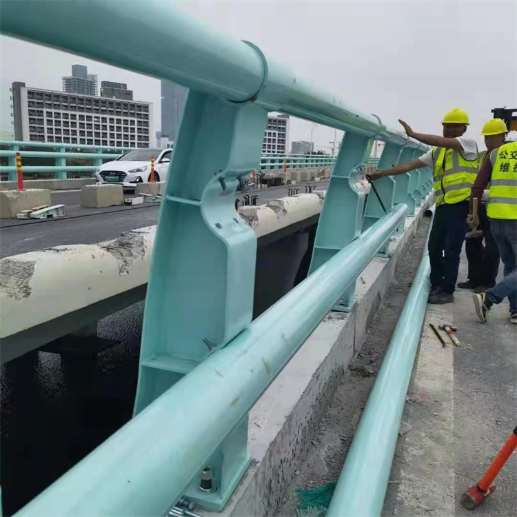 桥梁护栏不锈钢施工安装使用方法