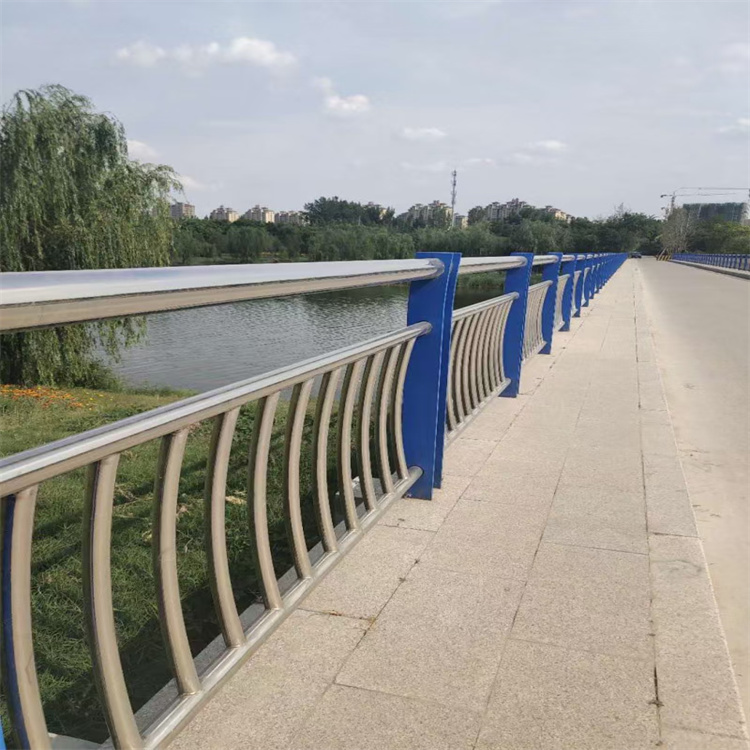 河道桥梁防护护栏免费设计本地厂家
