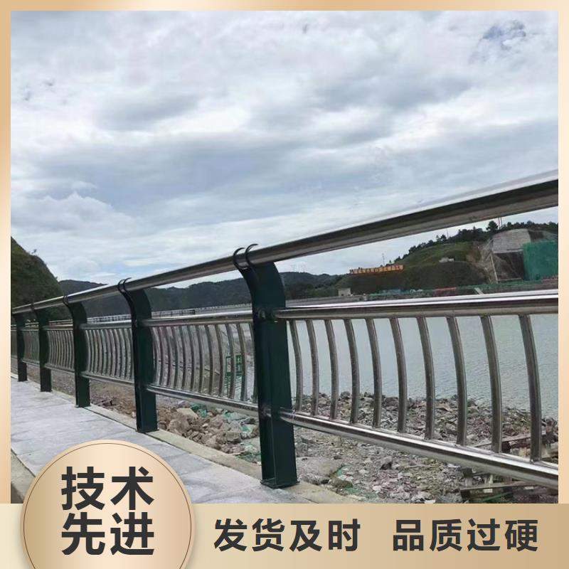 广西桥梁防撞不锈钢灯箱防撞护栏供应
