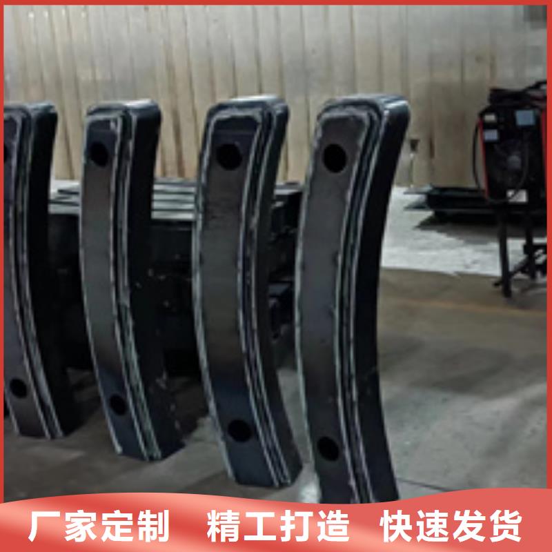 宜昌本地的人行道天桥防护隔离护栏生产厂家