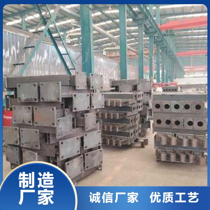 泰安不锈钢碳素钢复合管护栏生产经验丰富的厂家