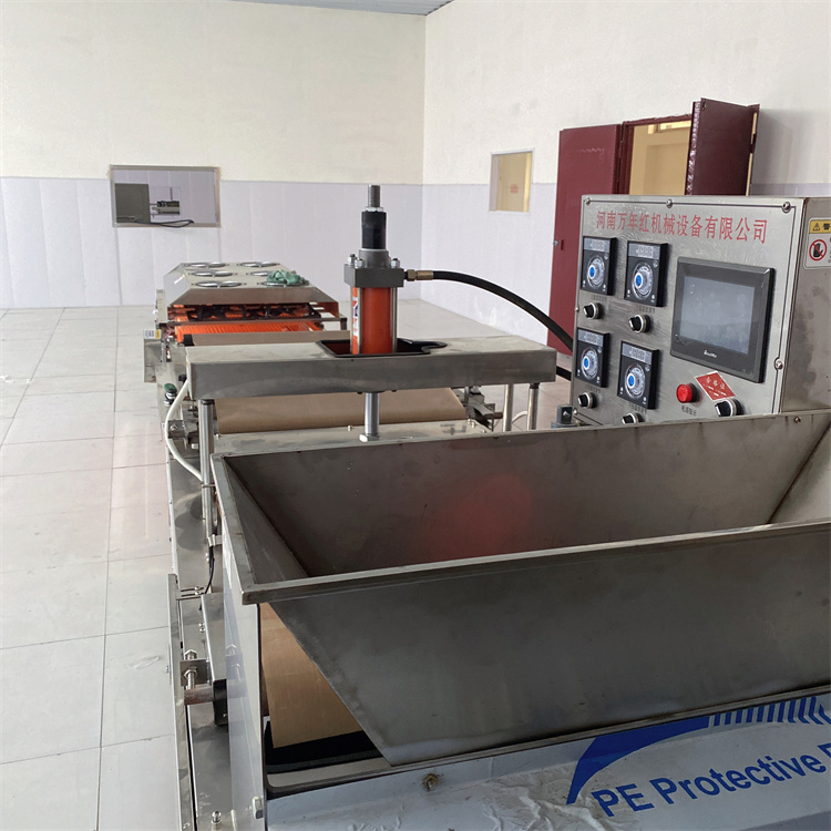 福建省福州鸡肉卷饼机制作过程展示当地制造商