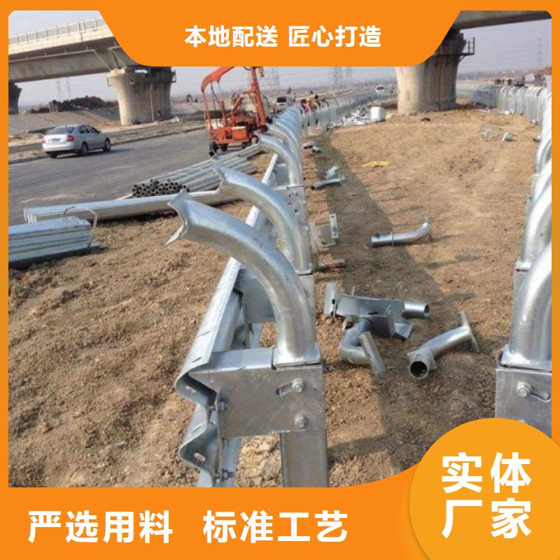 不锈钢护栏全国配送桥栏铸钢支架本地制造商