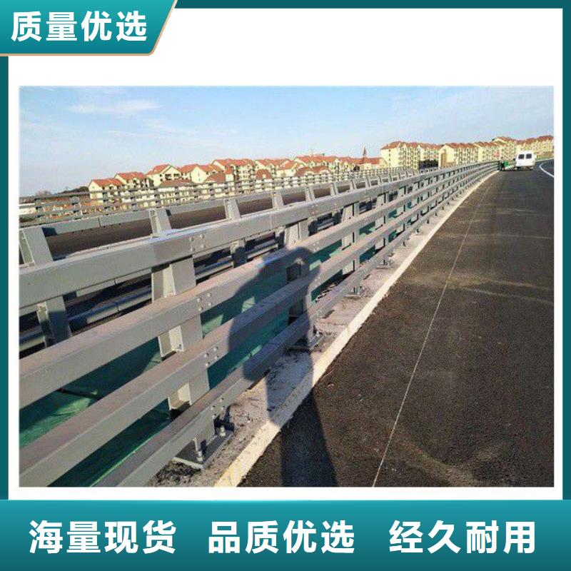 湖北省武汉桥面上的防撞护栏
每米价格