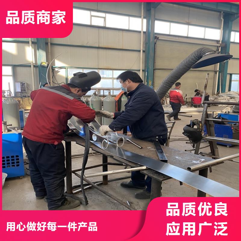 广西钦州不锈钢木纹转印护栏厂家制造
