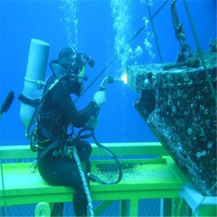 张掖市打捞公司-水下打捞搜救潜水作业团队