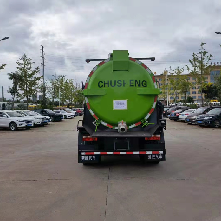 绿色清理推荐12吨粪肥猪粪清理车实体大厂优质货源