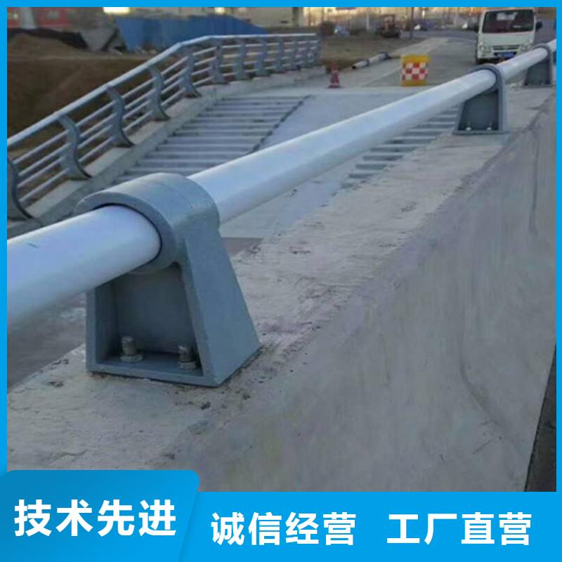 灯光护栏桥梁防撞护栏产品性能实拍品质保障