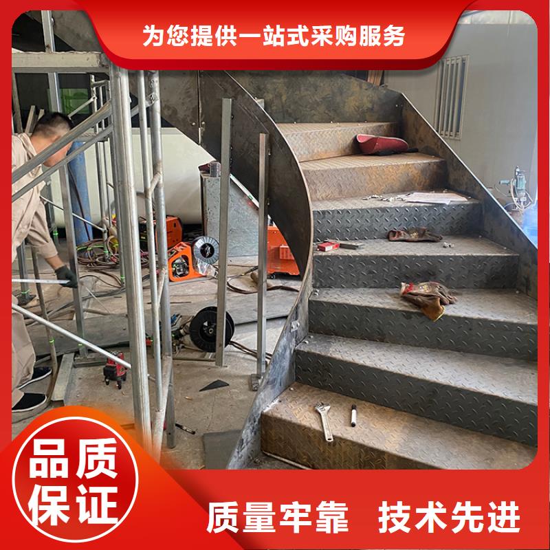 沧州市新华304材质不锈钢旋转楼梯尺寸选择