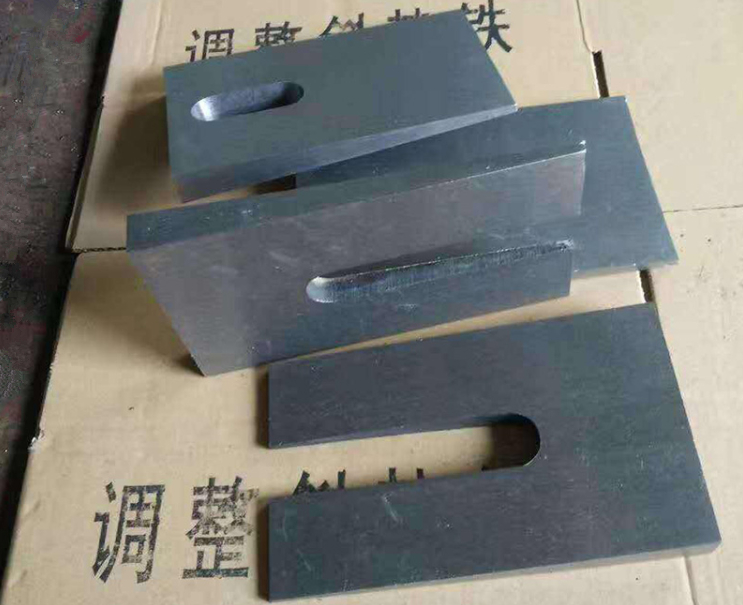 ​株洲U型槽孔斜垫铁使用方法