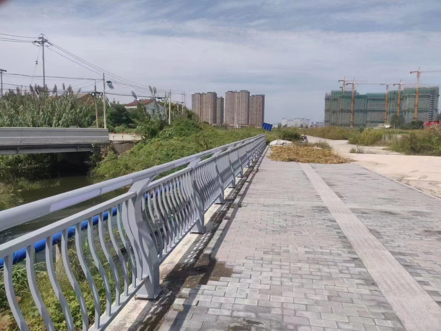 南京不锈钢复合管河道景观护栏制造厂家