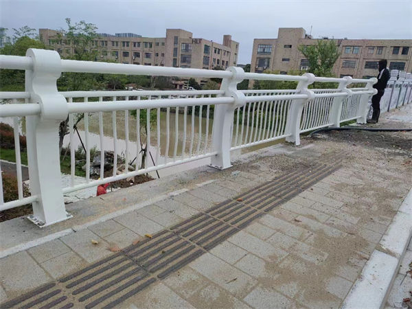 桥上的护栏不锈钢黑龙江质量可靠