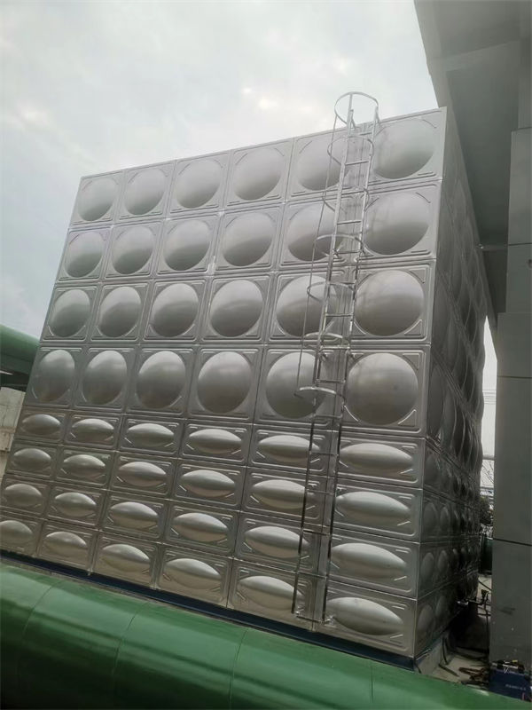 丹东圆柱形水箱生产厂家