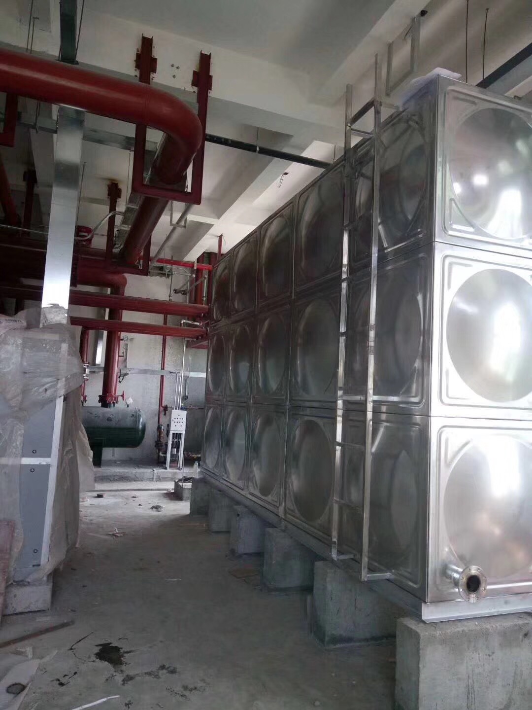 不锈钢方形水箱本地厂家多种款式可随心选择