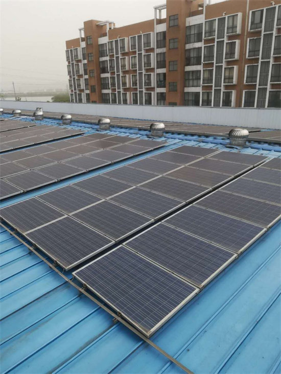 太阳能发电板回收厂家高价回收好品质经得住考验