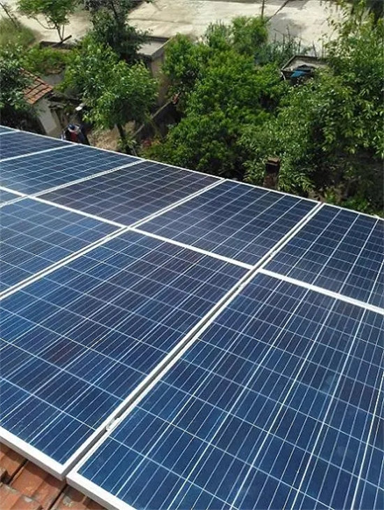 太阳能发电板回收厂家上门服务质量检测