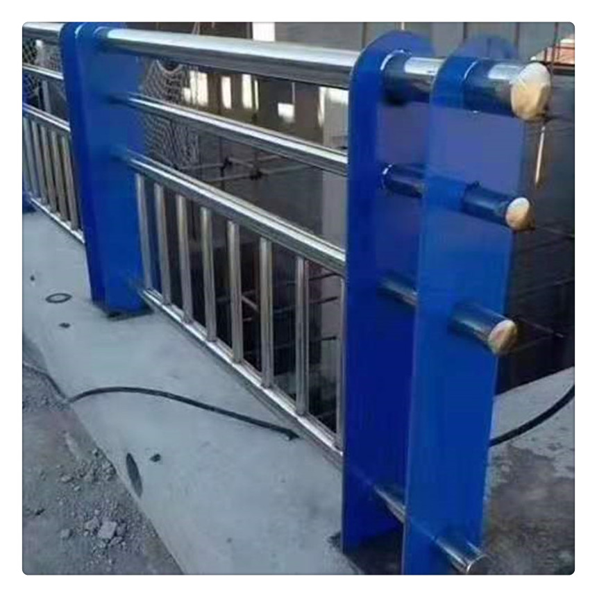 外称不锈钢复合管天桥护栏生产厂家同城厂家