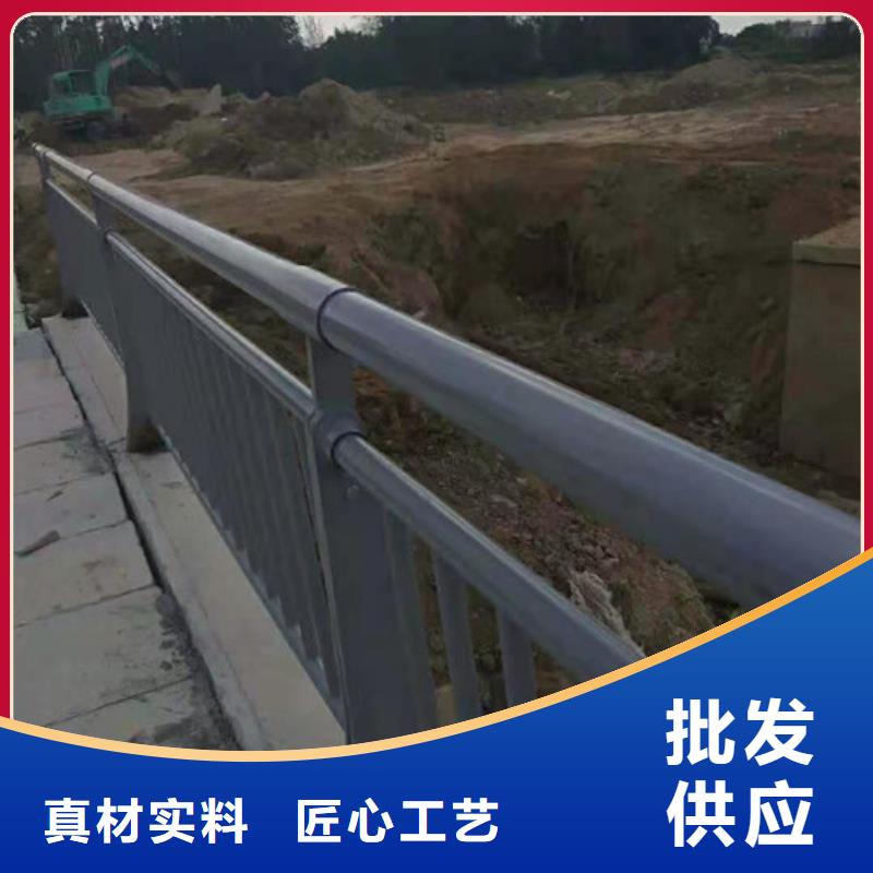 佳木斯金属梁柱式防撞护栏保证品质完善