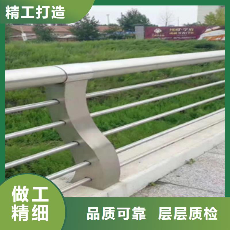 桥梁防撞护栏绿洲护栏适合大面积采用。质量优选
